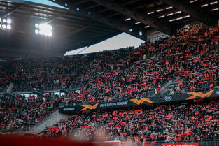 九游体育官方app-体育场馆篮球租赁平台上线便利市民参与夜间训练，篮球场出租收费标准