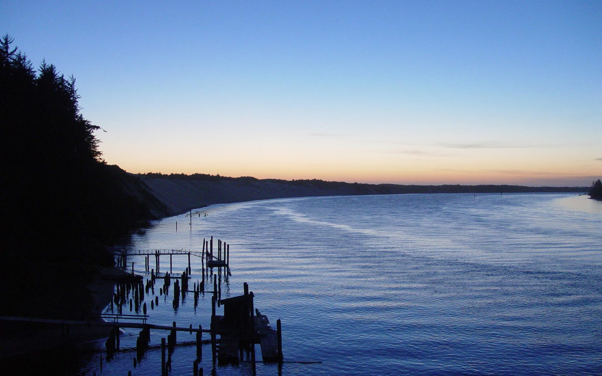 欧洲杯激烈角逐：团队合作与个人表现的巅峰较量，欧洲杯官方合作伙伴